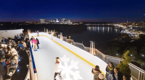 Washington, DC during the holiday season is the epitome of a winter wonderland! Read The DC Darlings guide to DC in December!